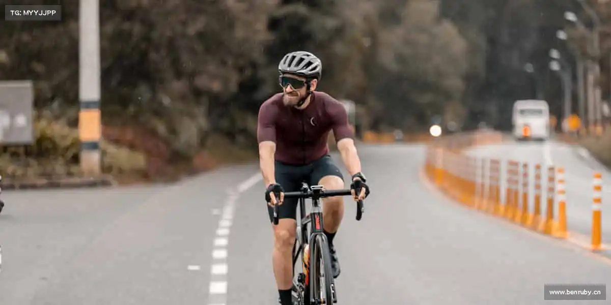 必一运动运动点燃激情，汗水铸就辉煌！🏋️♀️